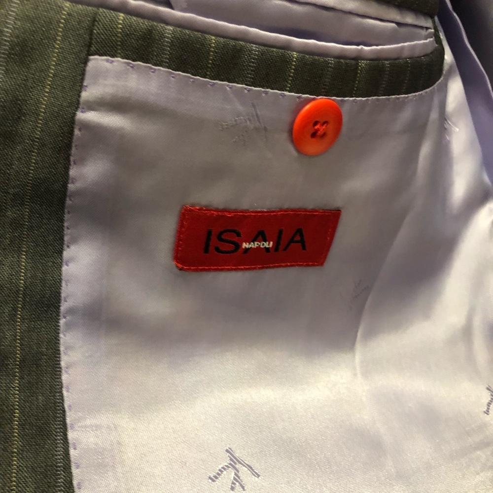 Men’s Isaia suit